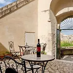 La Corte