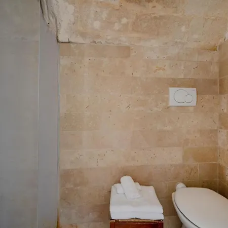 La Corte Panzió 2*