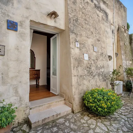 La Corte Bed and breakfast Matera